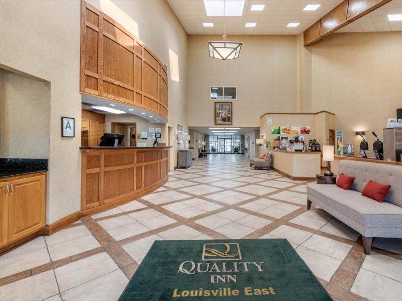 Clarion Pointe Louisville East Екстер'єр фото