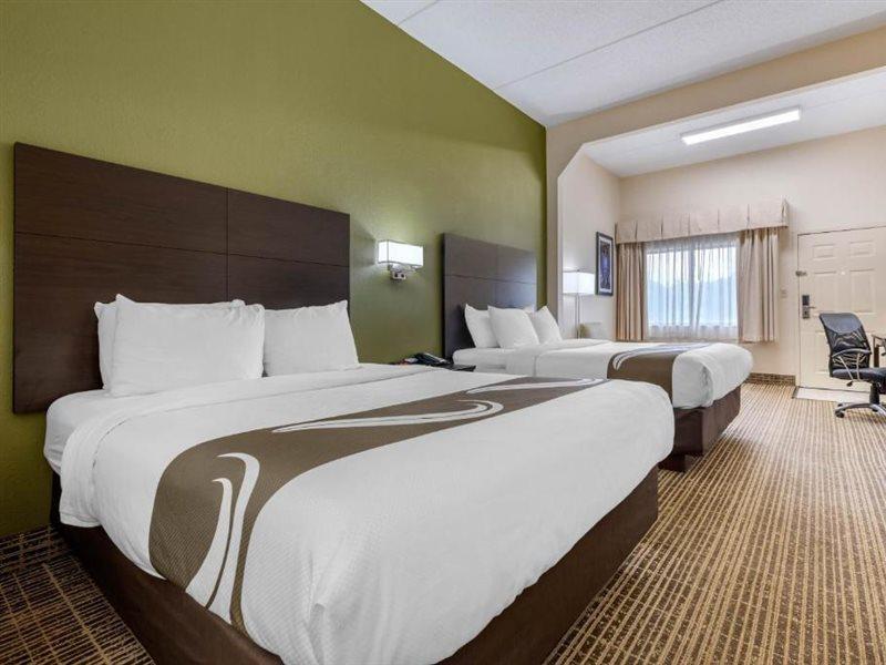 Clarion Pointe Louisville East Екстер'єр фото