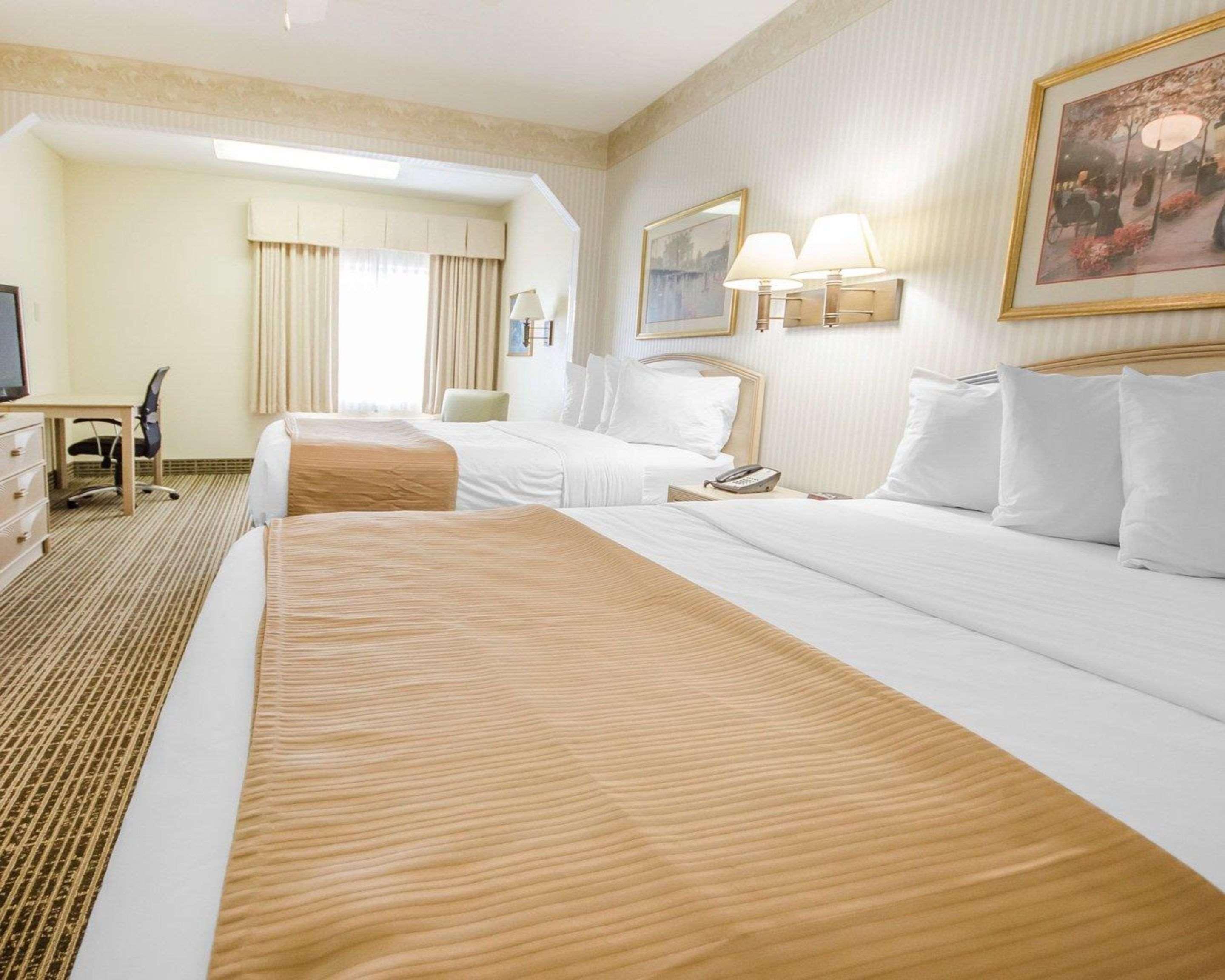 Clarion Pointe Louisville East Екстер'єр фото