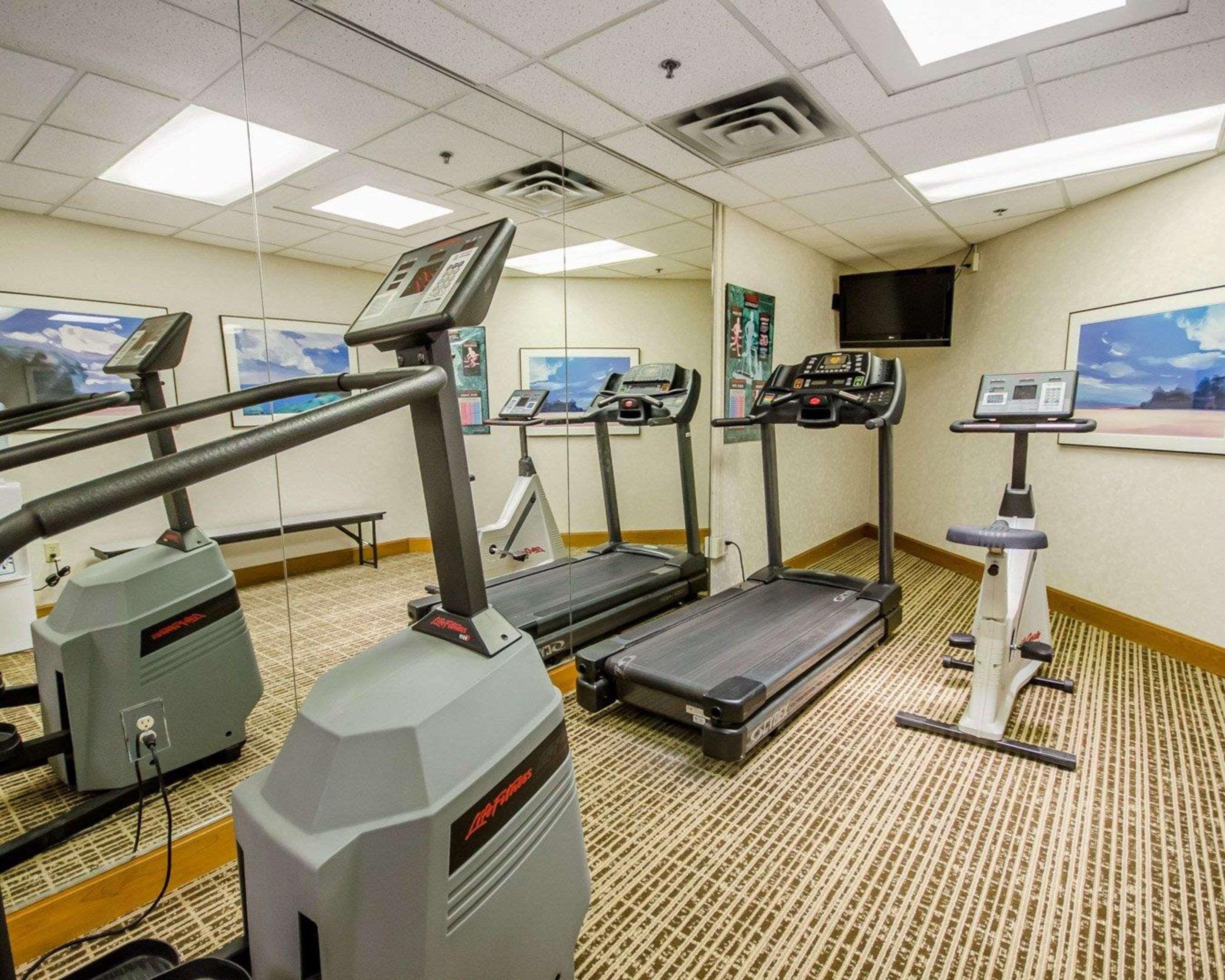 Clarion Pointe Louisville East Екстер'єр фото